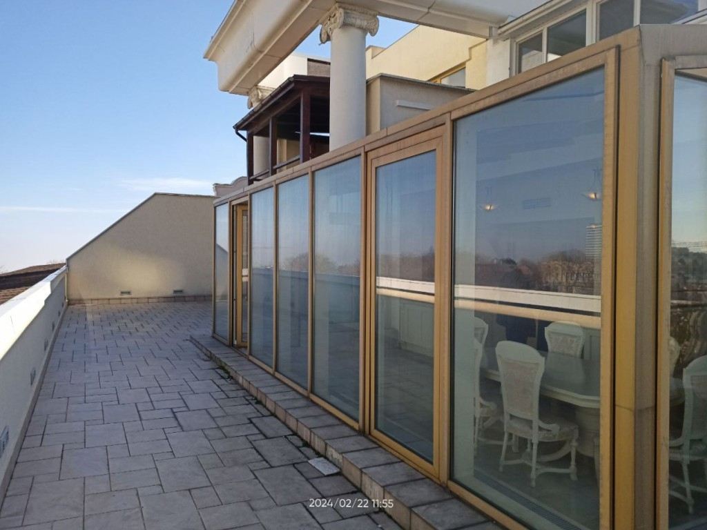 продажа трехкомнатной квартиры номер A-172738 в Приморском районе, фото номер 24